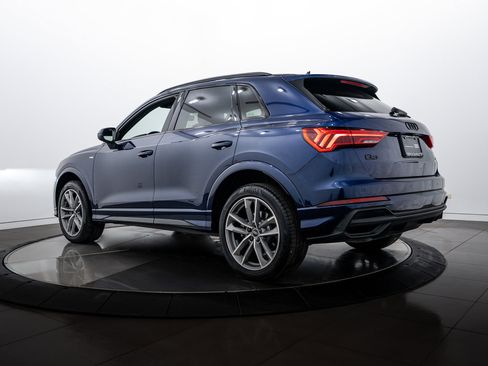 Certified 2025 Audi Q3 2.0T Premium w/ Convenience Package image 5