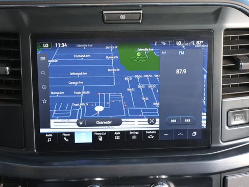 Used 2025 Ford F350 Lariat image 3