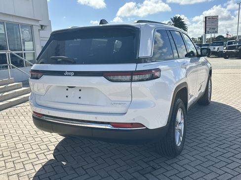 New 2026 Jeep Grand Cherokee Laredo X image 6