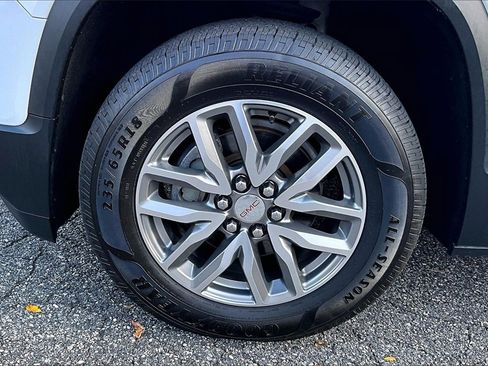 Certified 2019 GMC Acadia SLE image 29