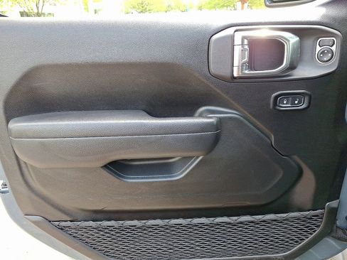 Certified 2025 Jeep Wrangler Unlimited Sport S 4xe image 12