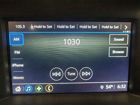 Used 2018 GMC Terrain SLE AWD/4WD image 25
