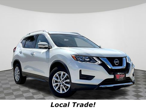 Used 2018 Nissan Rogue SV w/ Premium Package AWD/4WD image 3