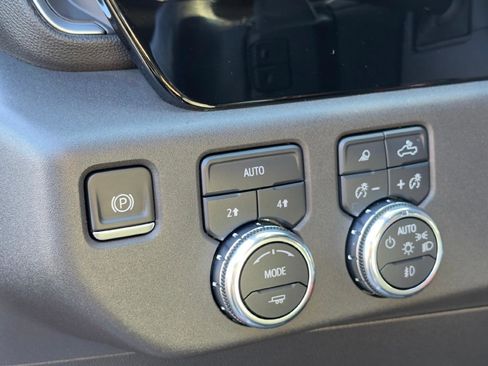 Used 2023 GMC Sierra 1500 SLT w/ SLT Premium Plus Package image 14