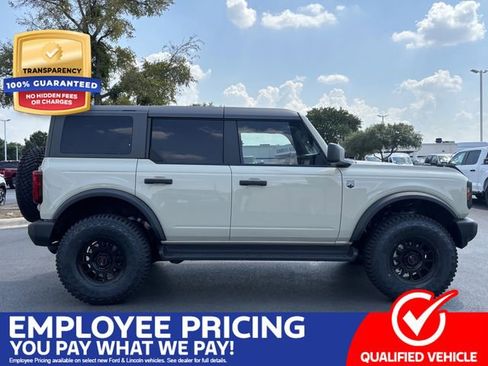 New 2025 Ford Bronco Big Bend AWD/4WD image 2