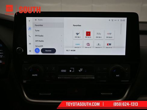 Used 2024 Toyota Grand Highlander Limited image 14