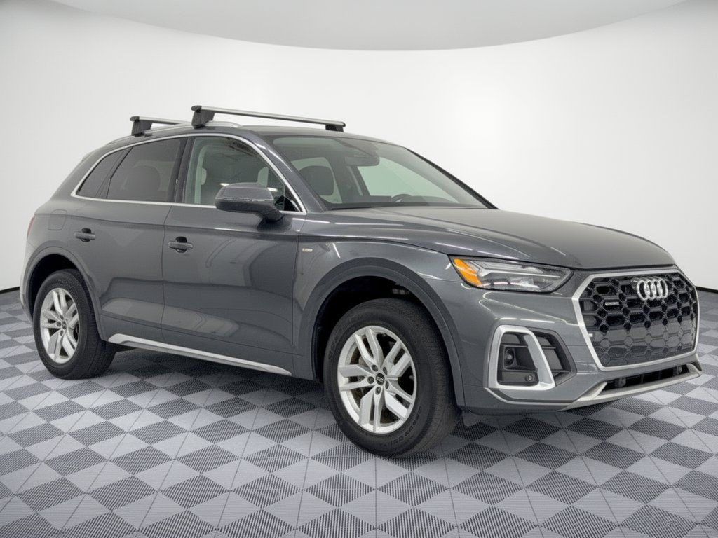 Used 2023 Audi Q5 2.0T Premium w/ Convenience Package AWD/4WD image 7