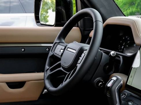 New 2026 Land Rover Defender 110 X AWD/4WD image 21