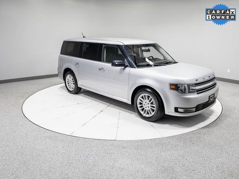 Used 2019 Ford Flex SEL image 29