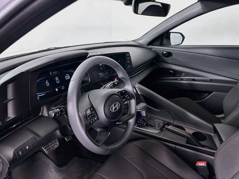Certified 2026 Hyundai Elantra Sport FWD image 9