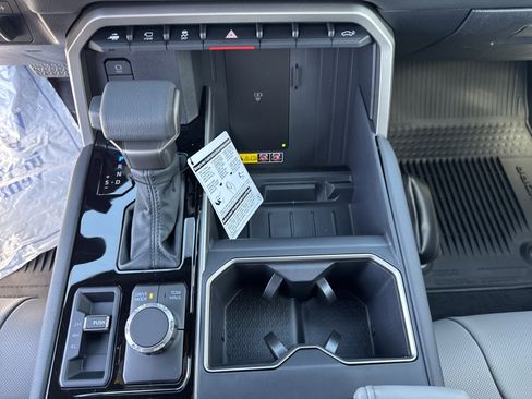 New 2026 Toyota Tundra Limited AWD/4WD image 20