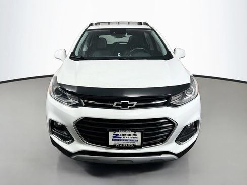 Used 2020 Chevrolet Trax Premier AWD/4WD image 2