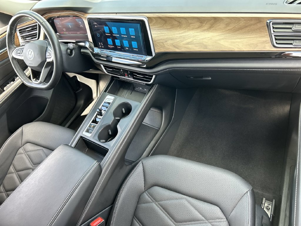 Used 2025 Volkswagen Atlas SE FWD image 27