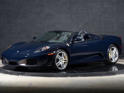 Used 2006 Ferrari F430 Spider RWD image 2