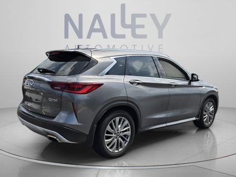 Used 2023 INFINITI QX50 Luxe FWD image 5