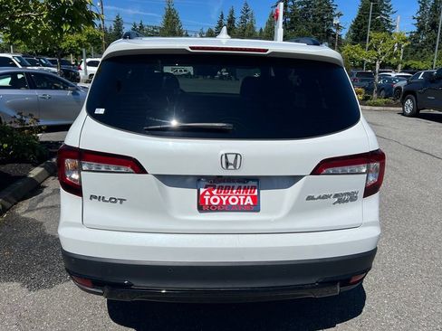 Used 2021 Honda Pilot Black Edition image 8