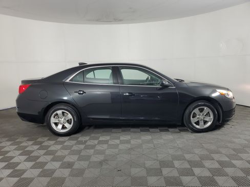 Used 2015 Chevrolet Malibu LS FWD image 3