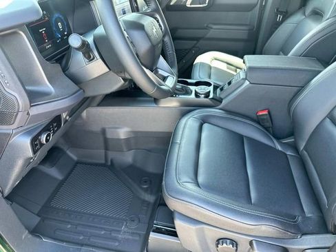 New 2025 Ford Bronco Badlands image 23