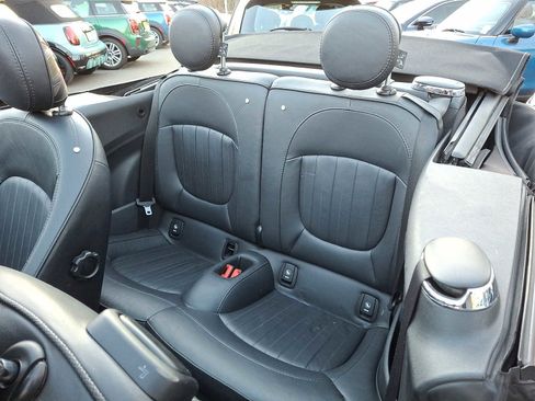 Used 2019 MINI Cooper S image 8