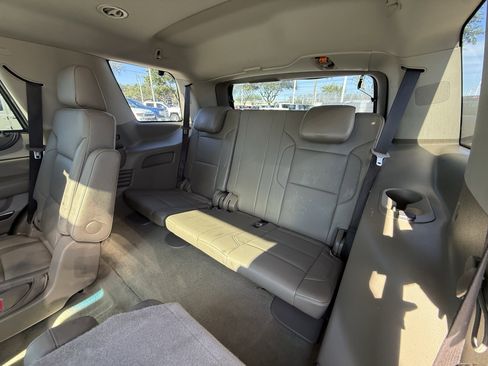 Used 2018 GMC Yukon SLT w/ HD Trailering Package image 30