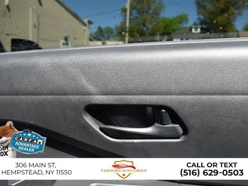 Used 2025 Nissan Pathfinder SV FWD image 27