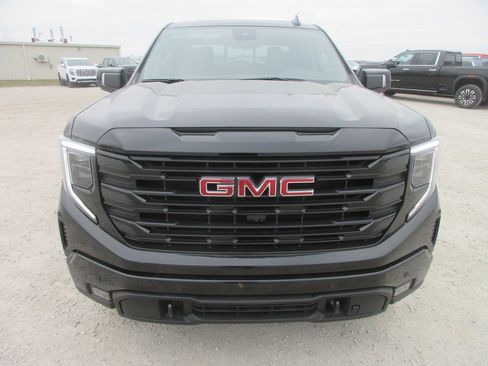New 2026 GMC Sierra 1500 Elevation w/ Elevation Premium Package image 12