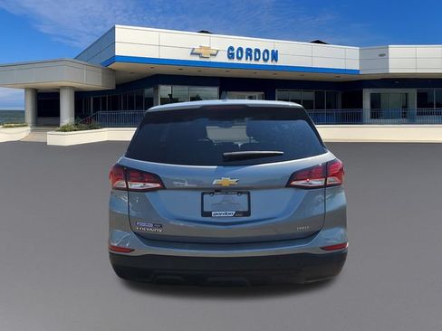 Used 2023 Chevrolet Equinox LS w/ LS Convenience Package AWD/4WD image 4