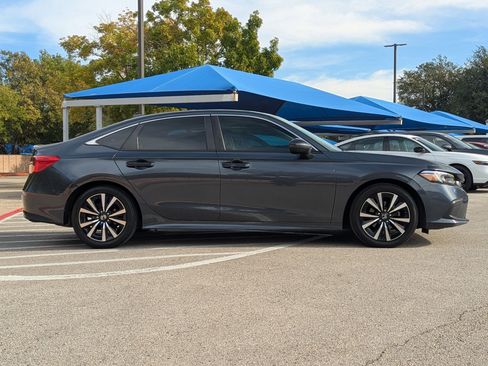 Certified 2023 Honda Civic EX image 3