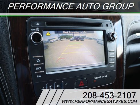 Used 2016 Chevrolet Traverse LT FWD image 27