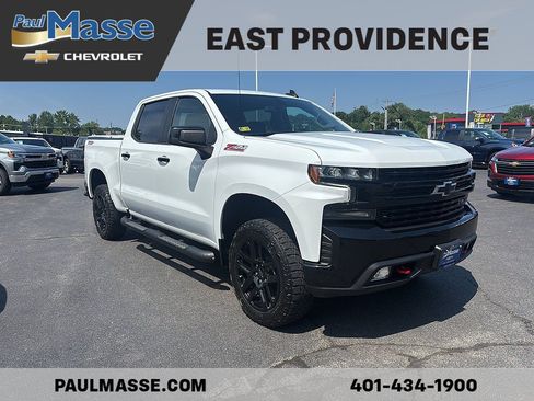 Certified 2021 Chevrolet Silverado 1500 LT Trail Boss w/ Bed Protection Package AWD/4WD image 3