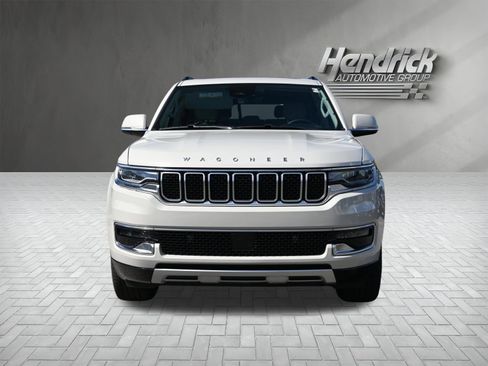 Used 2022 Jeep Wagoneer Series II w/ Premium Group I RWD image 3