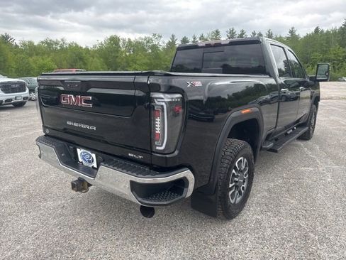 Used 2021 GMC Sierra 3500 SLT w/ SLT Preferred Package AWD/4WD image 8