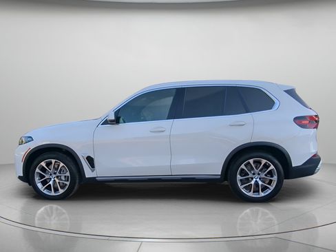 Used 2025 BMW X5 xDrive40i w/ Premium Package AWD/4WD image 18