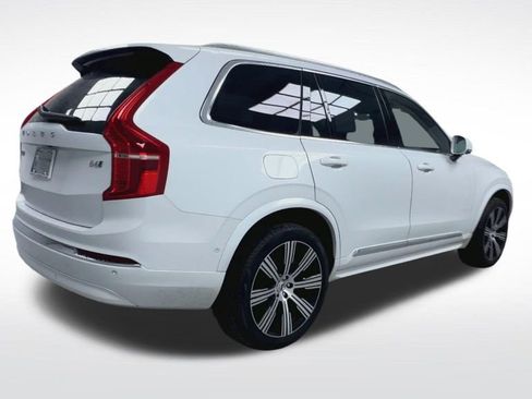 Used 2024 Volvo XC90 B6 Ultimate AWD/4WD image 24
