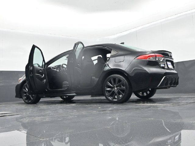Used 2024 Toyota Corolla SE FWD image 70