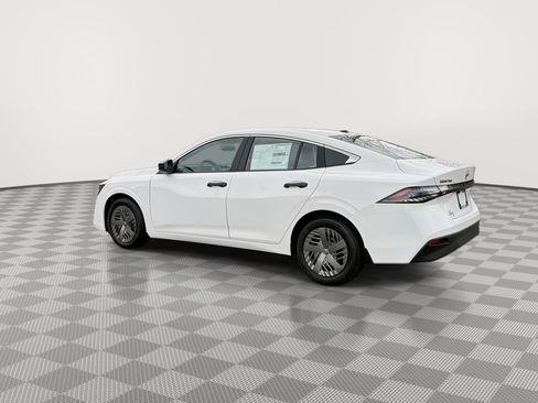 New 2026 Nissan Sentra S w/ Floor Mat Package FWD image 7