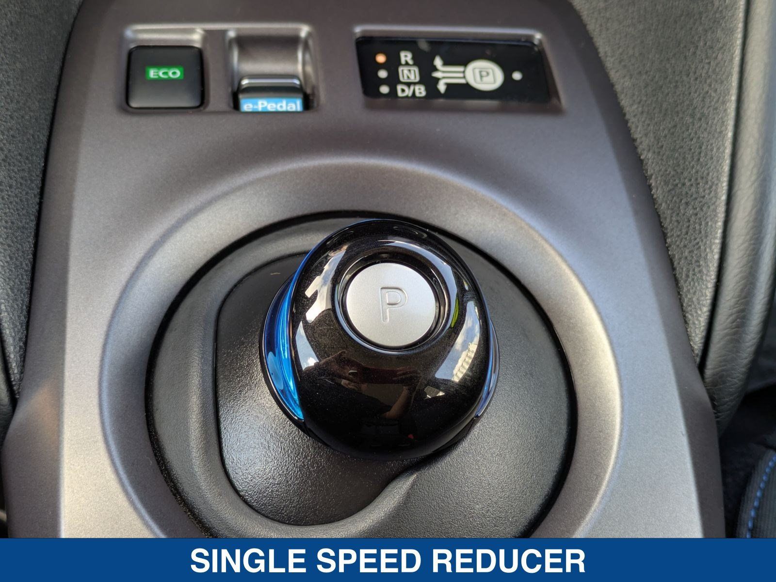 Used 2025 Nissan Leaf S FWD image 32