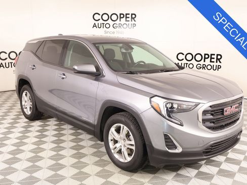 Used 2018 GMC Terrain SLE FWD image 1