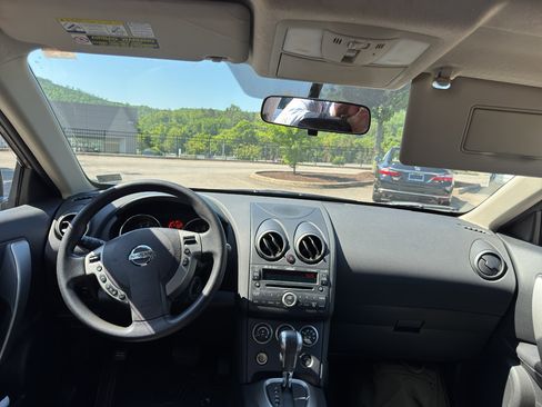 Used 2010 Nissan Rogue SL w/ Premium Pkg AWD/4WD image 12