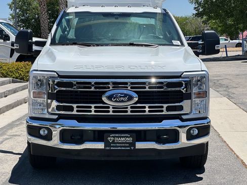 New 2025 Ford F350 XL w/ XL Chrome Package RWD image 9