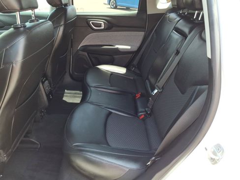 Used 2022 Jeep Compass Latitude w/ Convenience Group FWD image 19