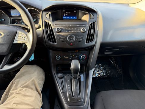 Used 2018 Ford Focus SE image 13