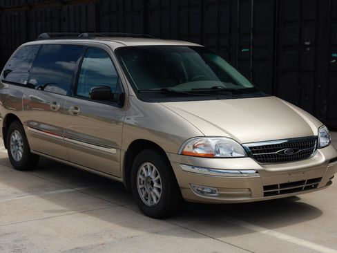 Used 1999 Ford Windstar SE FWD image 15