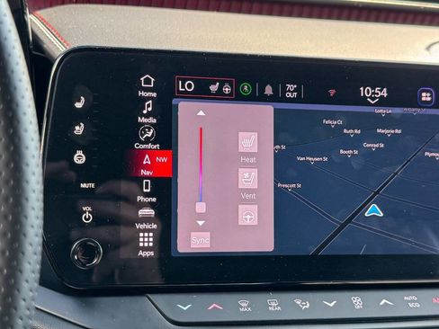 Used 2025 Dodge Charger Daytona R/T w/ Plus Group image 27