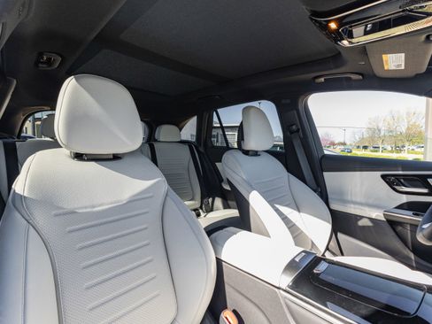 New 2026 Mercedes-Benz GLC 300 4MATIC image 29