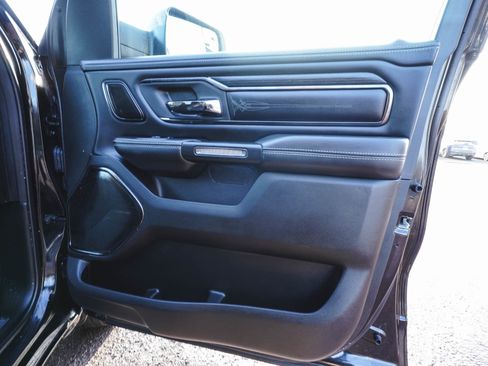 Used 2023 RAM 1500 Limited image 11