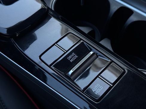 Used 2023 Hyundai Sonata SEL Plus w/ Preferred Accessory Package image 31