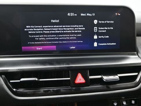 Used 2025 Kia Seltos EX AWD/4WD image 19