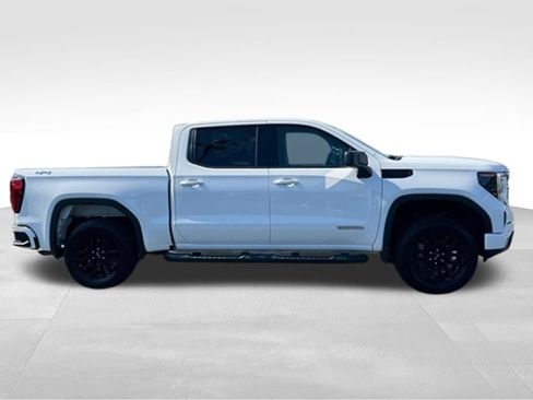 Used 2023 GMC Sierra 1500 Elevation AWD/4WD image 8