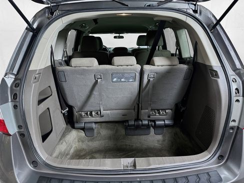 Used 2013 Honda Odyssey EX image 25